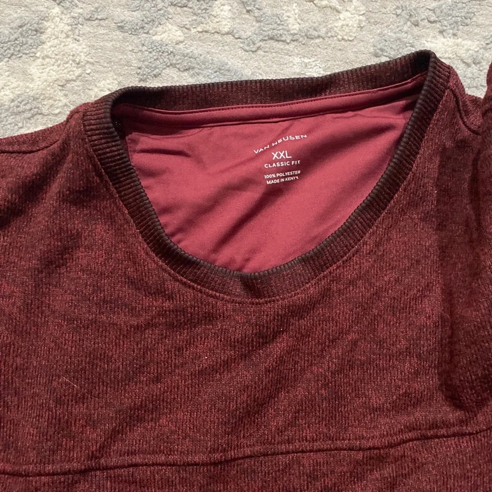 Van Heusen sweater mens XXL Burgundy EUC / Long Sleeve/ Shirt/top/ Pullover